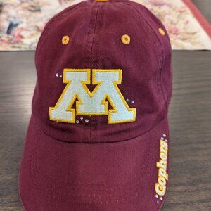 Minnesota Golden Gophers Womens Hat with rhinestone accents